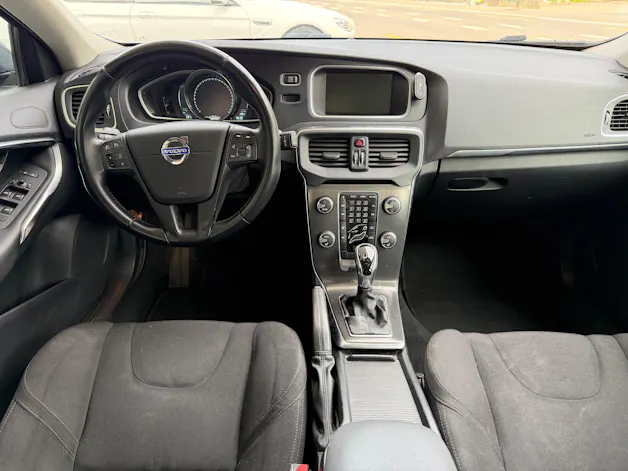Volvo V40 D3 Momentum Geartronic