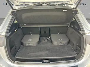 Mercedes-Benz EQA 350 66,5 kWh 4Matic Swiss Star