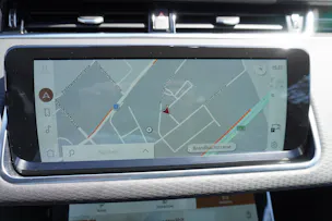 Land Rover Range Rover Evoque P 300e S AT8