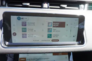 Land Rover Range Rover Evoque P 300e S AT8