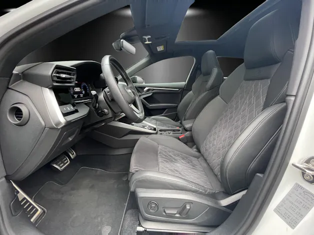 Audi S3 Sportback 2.0 TFSI quattro S-tronic