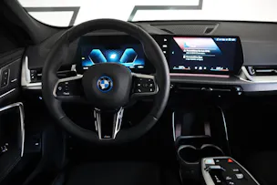 BMW iX2 xDrive 30 M Sport