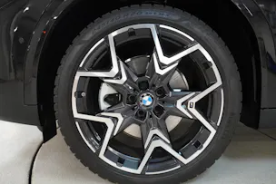BMW iX2 xDrive 30 M Sport