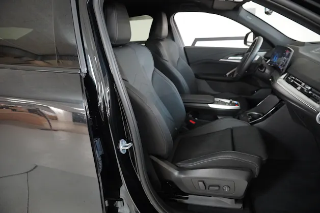 BMW iX2 xDrive 30 M Sport