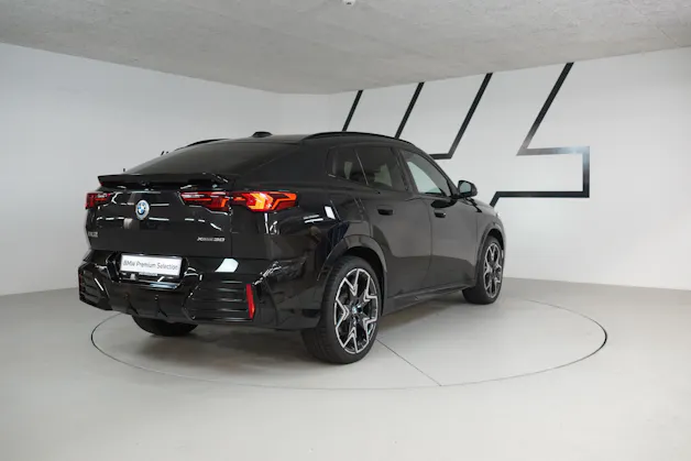 BMW iX2 xDrive 30 M Sport