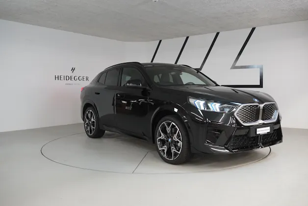 BMW iX2 xDrive 30 M Sport