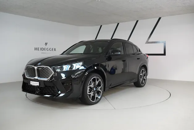 BMW iX2 xDrive 30 M Sport