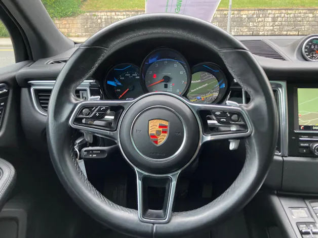 Porsche Macan S