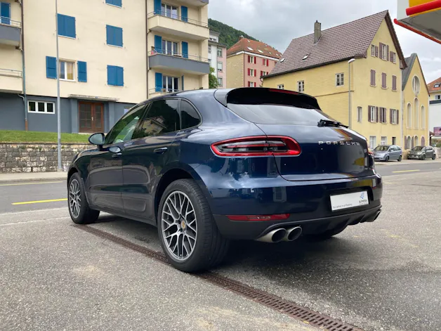 Porsche Macan S