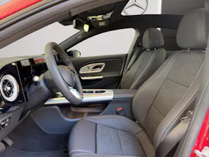 Mercedes-Benz CLA 200 8G-DCT 4Matic