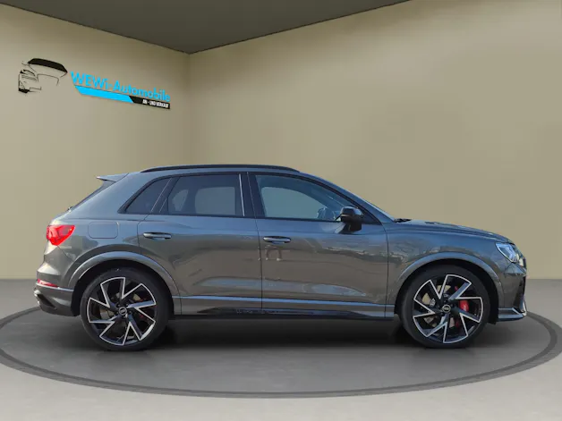 Audi RS Q3 2.5 TFSI quattro S tronic