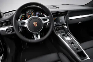 Porsche 911 Carrera 4S PDK 911R-Design