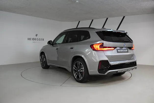 BMW iX1 xDrive 30 M Sport Pro