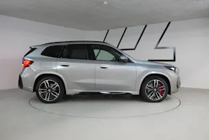 BMW iX1 xDrive 30 M Sport Pro