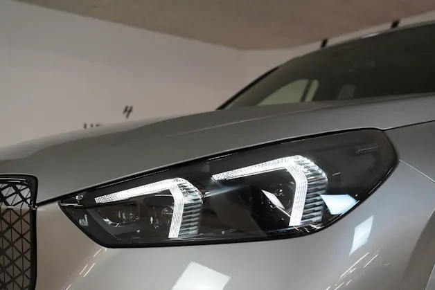 BMW iX1 xDrive 30 M Sport Pro