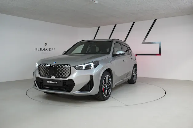 BMW iX1 xDrive 30 M Sport Pro