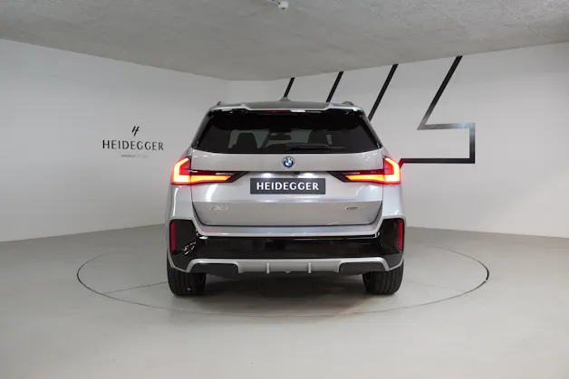 BMW iX1 xDrive 30 M Sport Pro