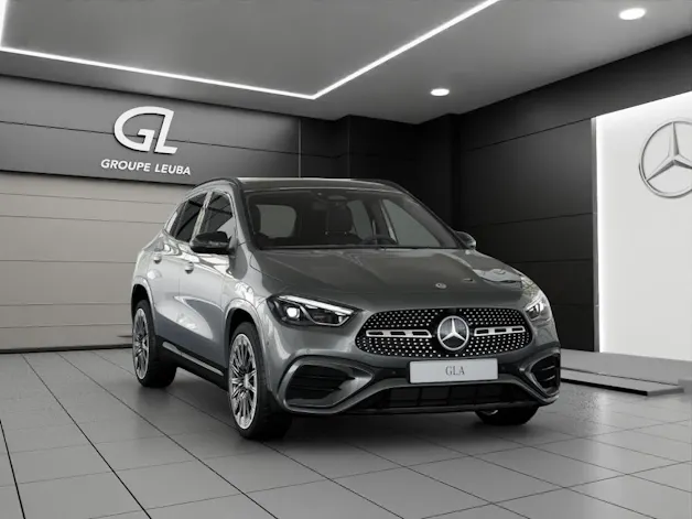 Mercedes-Benz GLA 200 Night Star 7G-DCT