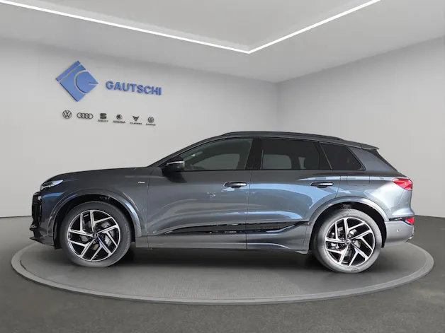 AUDI Q6 e-tron quattro