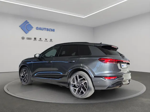 AUDI Q6 e-tron quattro