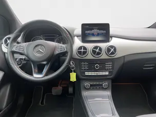 Mercedes-Benz B 200 Style Night-Paket 7G-DCT Vollaustattung