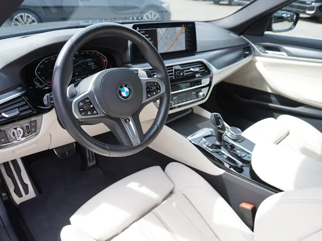 BMW 530i xDrive 48V M Sport Steptronic