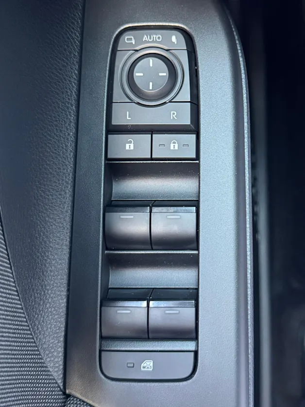 Toyota C-HR 2.0 PHEV CVT Swiss Edition