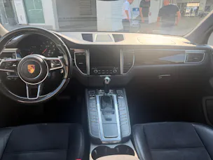 PORSCHE Macan GTS PDK