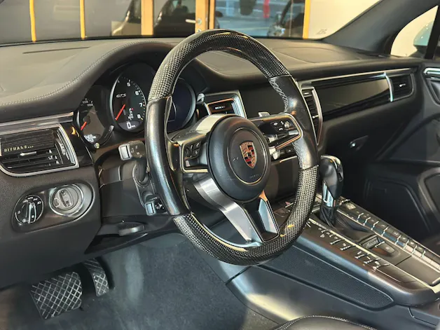 Porsche Macan GTS PDK