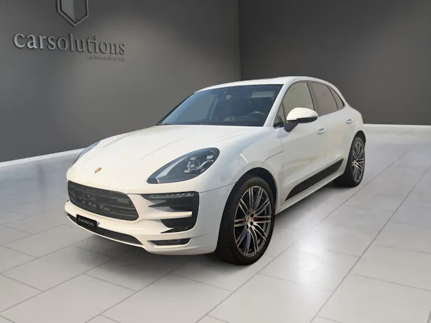 PORSCHE Macan GTS PDK