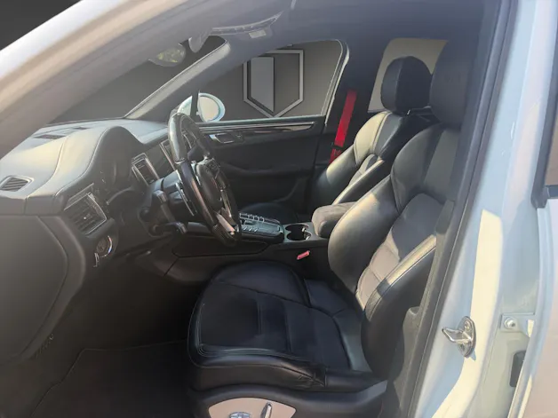 PORSCHE Macan GTS PDK