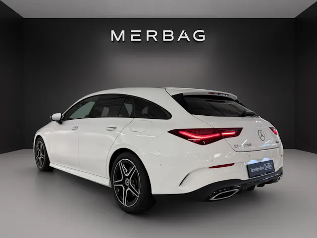 Mercedes-Benz CLA Shooting Brake 250 4Matic 8G-DCT
