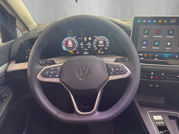 VW Golf 1.5 e TSI mHEV Value DSG