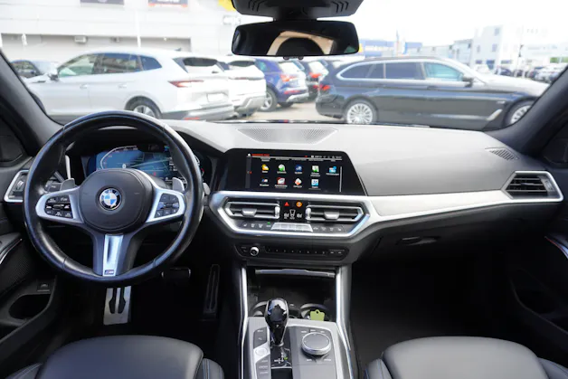 BMW 320d xDrive 48V Touring M Sport Steptronic