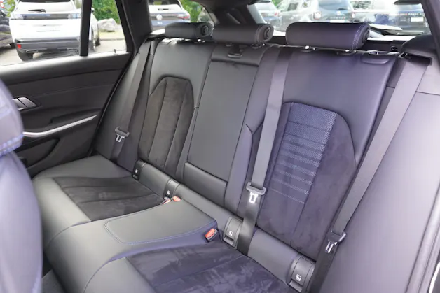 BMW 320d xDrive 48V Touring M Sport Steptronic