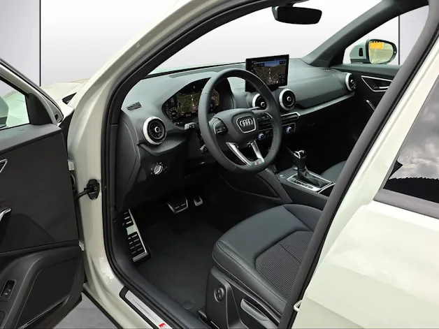 Audi Q2 40 TFSI S line Attraction quattro S-tronic