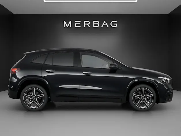 Mercedes-Benz GLA 250 4Matic 8G-DCT Swiss Star