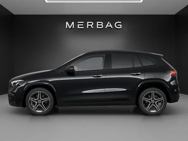 Mercedes-Benz GLA 250 4Matic 8G-DCT Swiss Star
