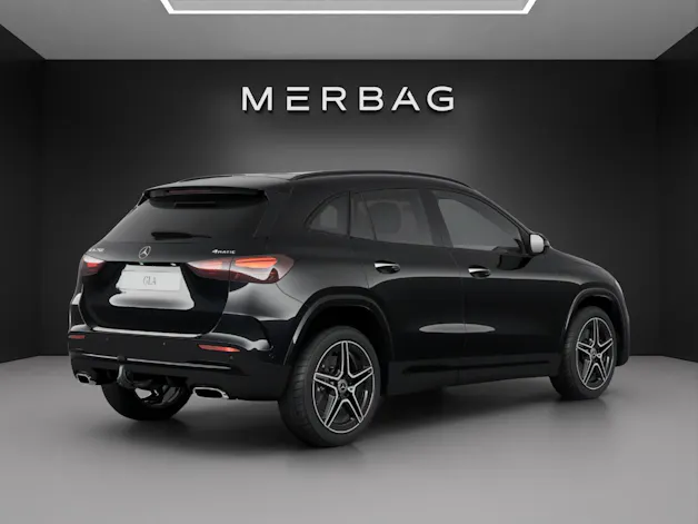 Mercedes-Benz GLA 250 4Matic 8G-DCT Swiss Star