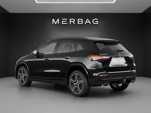 Mercedes-Benz GLA 250 4Matic 8G-DCT Swiss Star