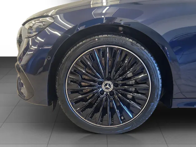 Mercedes-Benz E 220 d 4Matic 9G-Tronic