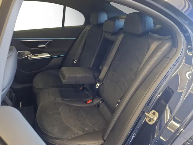 Mercedes-Benz E 220 d 4Matic 9G-Tronic