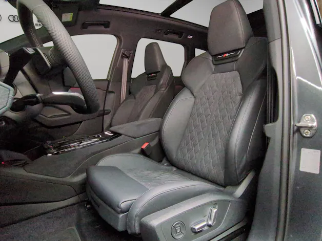 Audi Q6 e-tron quattro