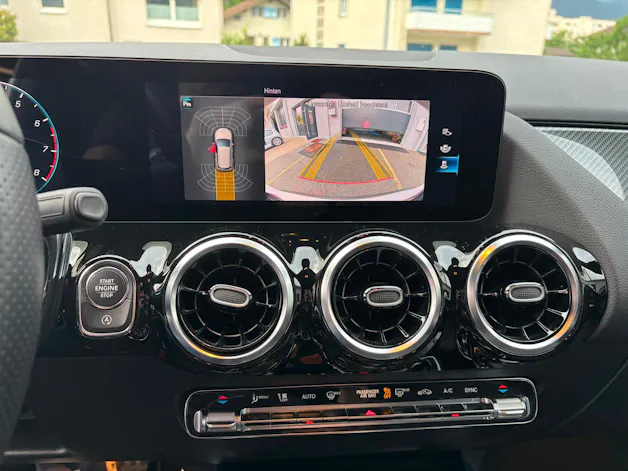 Mercedes-Benz B 220 4Matic AMG Line