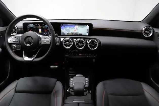 Mercedes-Benz A 250 AMG Line 4Matic