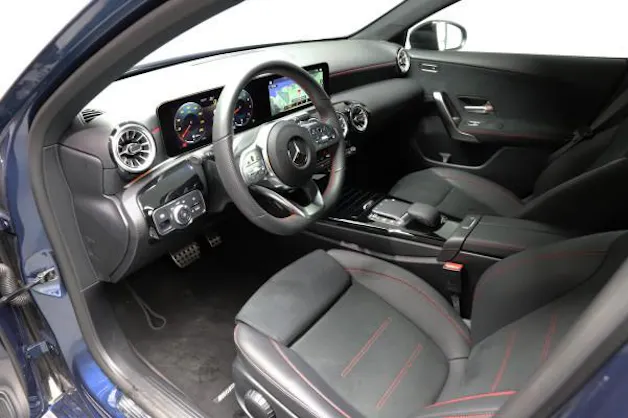 Mercedes-Benz A 250 AMG Line 4Matic