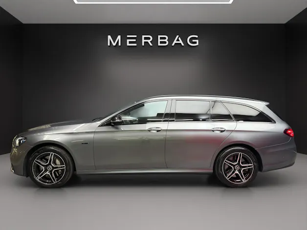 Mercedes-Benz E 300 de T 4M AMG Line