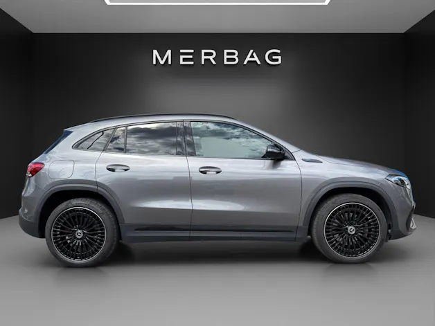 Mercedes-Benz EQA 300 AMG Line 4Matic