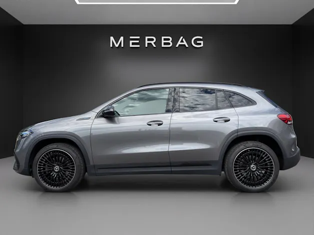 Mercedes-Benz EQA 300 AMG Line 4Matic