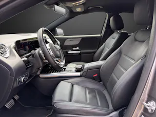 Mercedes-Benz EQA 300 AMG Line 4Matic